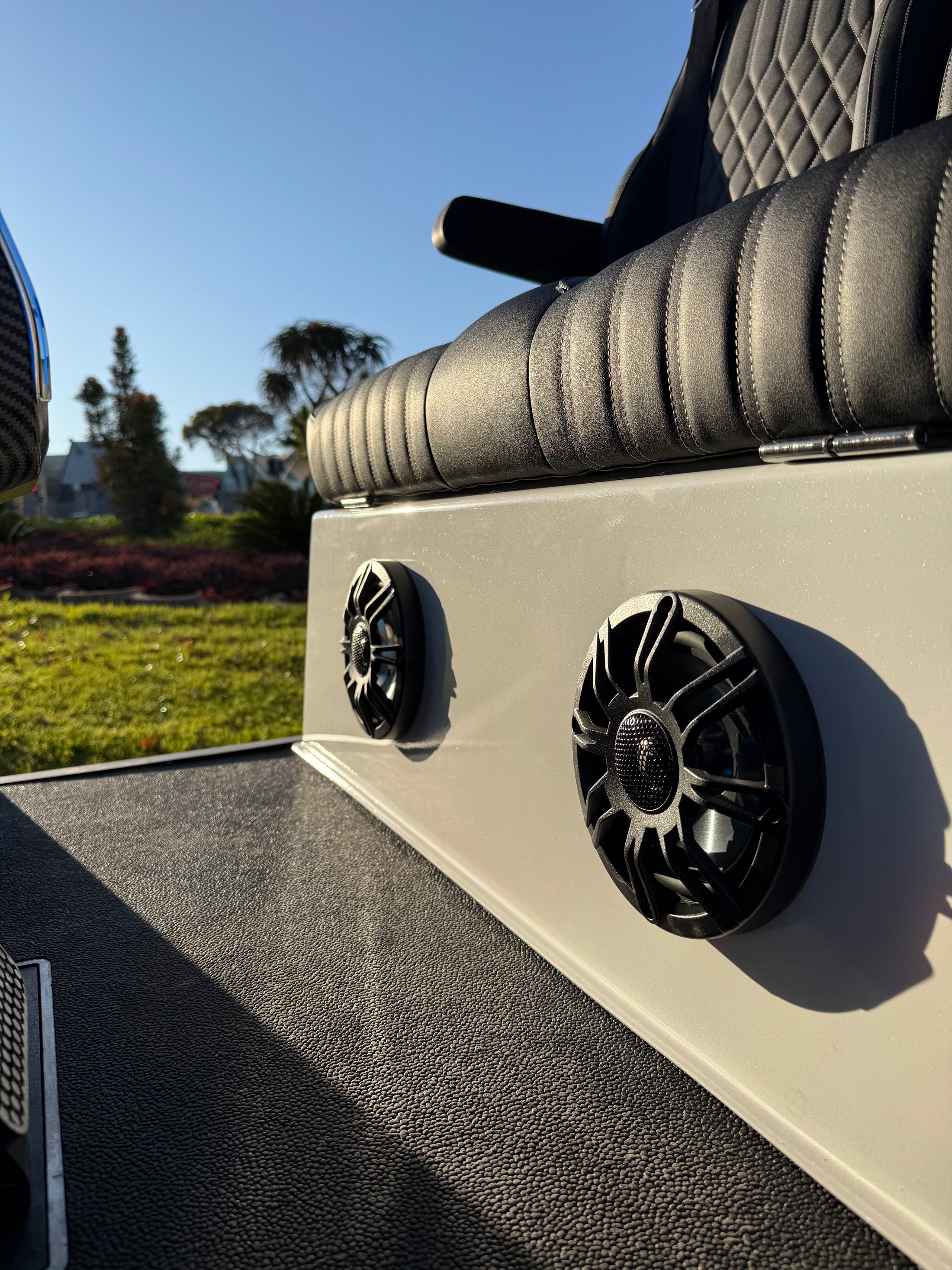 Altilium EV 2+2 Seater